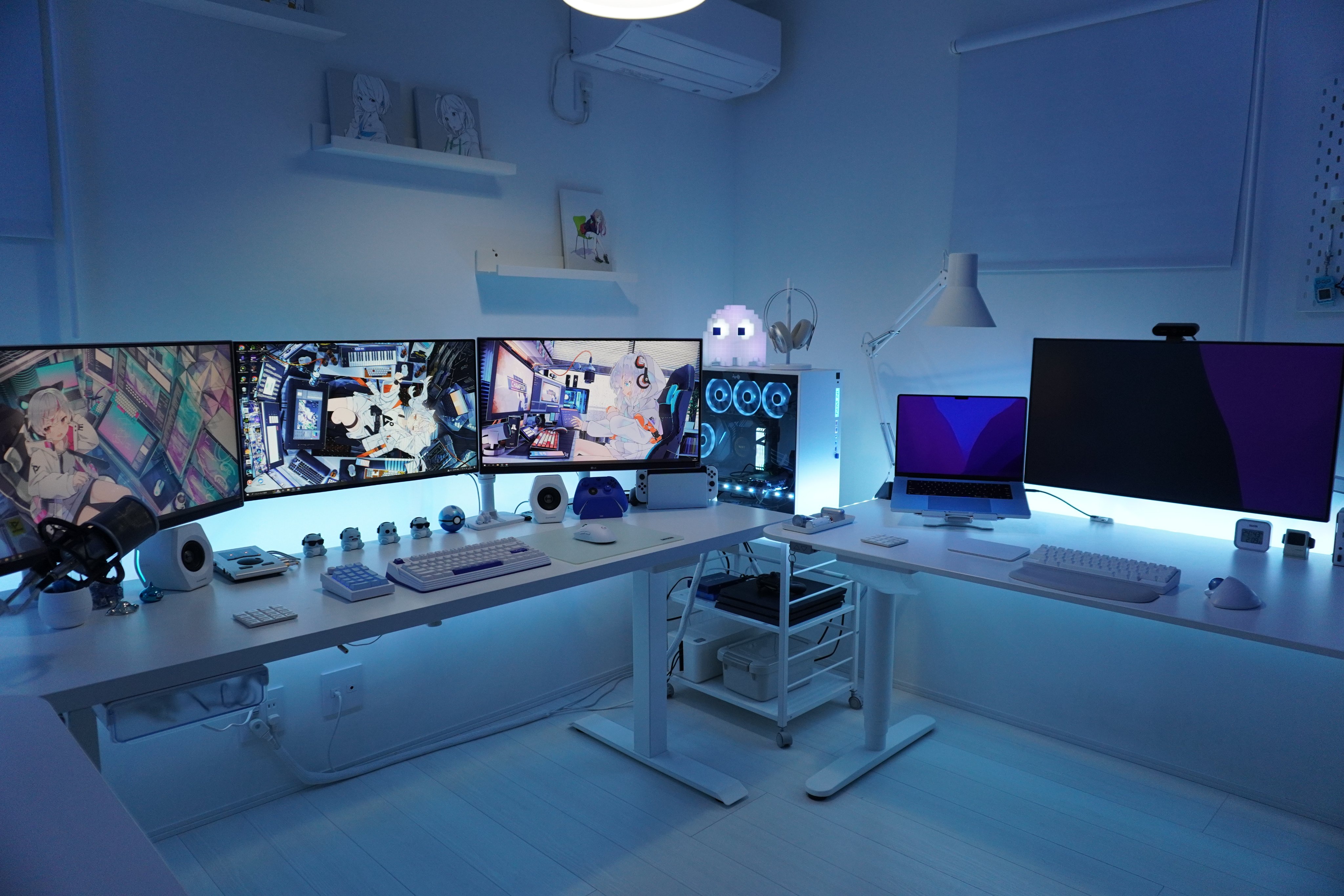 高橋美咲のデスクセット